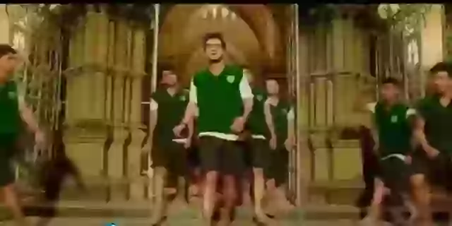 Ranbeers Dance On Lakadi Ki Kathi Funny Whatsapp Video